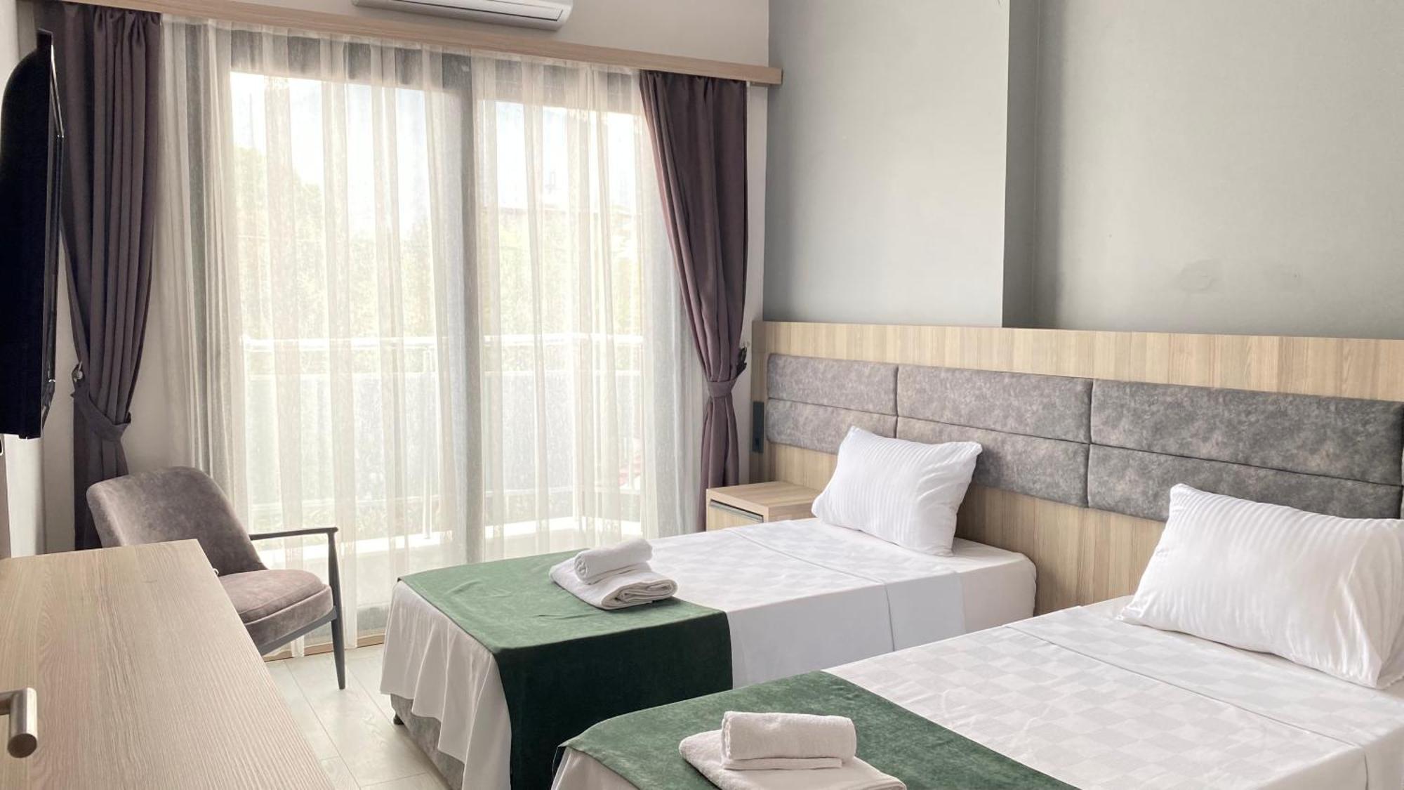 Medos Beach Hotel Кушадасы Экстерьер фото